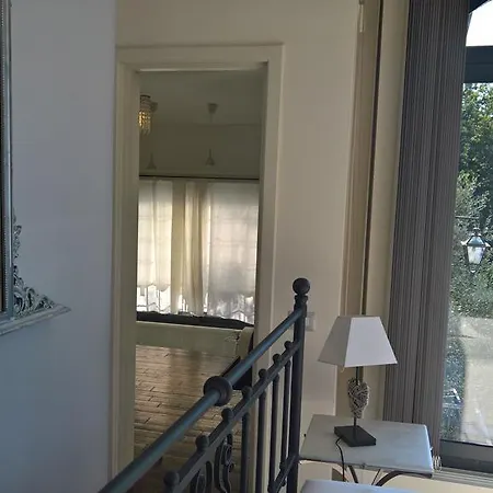 Servano Monterosso Villa *