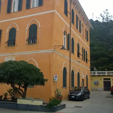 Servano Monterosso *